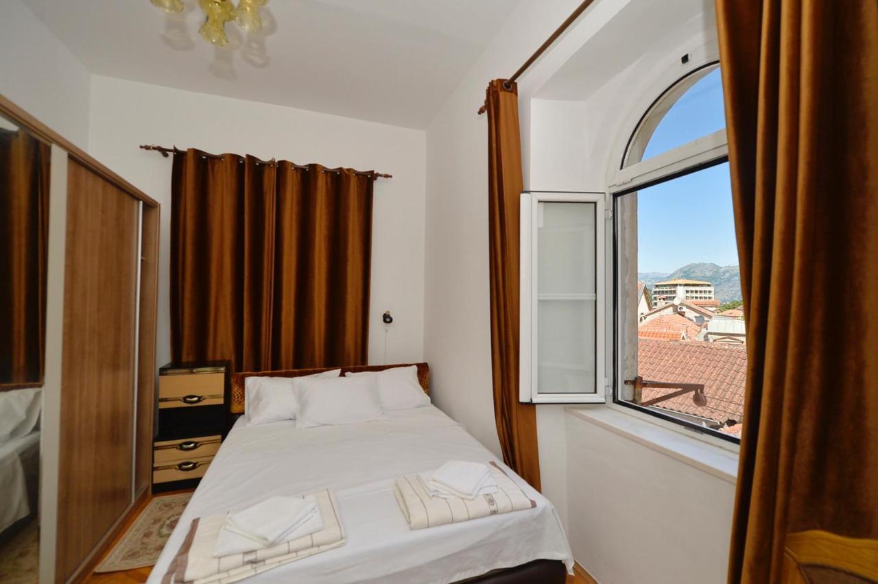 City View Apartment Kotor Exterior photo