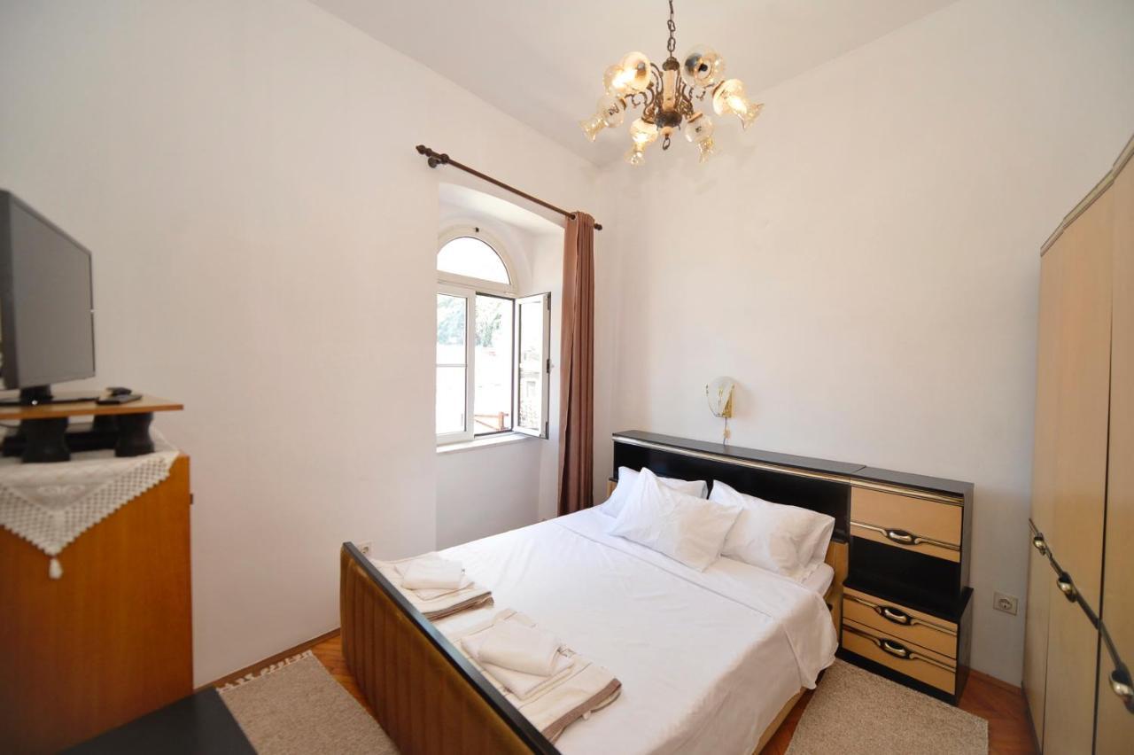City View Apartment Kotor Exterior photo